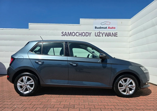 Skoda Fabia cena 48900 przebieg: 86300, rok produkcji 2019 z Nowe małe 154